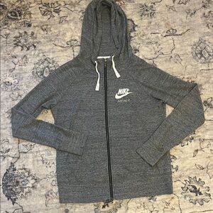 Nike vintage Women's Full-Zip Hooded Jacket, sportswear gym